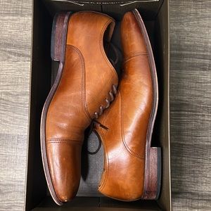 Florsheim Shoe Company Brown Dress Shoes